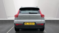 Volvo XC40 2.0 B4P Plus Dark 5dr Auto Petrol Estate